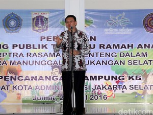 Risma Berpeluang Maju Pilgub DKI, Ahok: Itu Untungkan Orang Jakarta