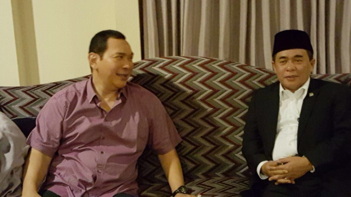 Akom-Tommy Ingin Selamatkan Golkar dari Tangan Kotor yang Menjerumuskan