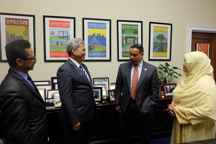Terpesona Islam Nusantara, Anggota Kongres AS Ingin Kunjungi Indonesia