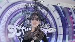 10 Foto Terheboh: Isyana Sarasvati, Syahrini hingga Cut Tari