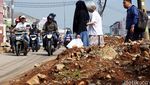 Pembangunan Jalan di Pamulang Terus Dikerjakan