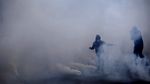 Demo Tolak Reformasi UU Buruh di Paris Ricuh