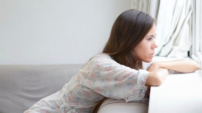 wanita korban php sedih Lonely thoughtful girl