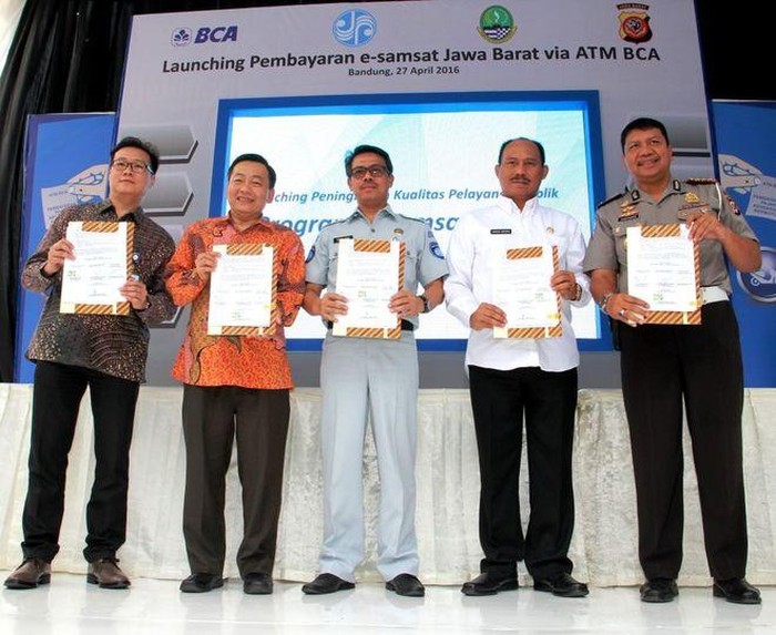 Bayar Pajak Kendaraan Bermotor Kini Bisa di ATM BCA