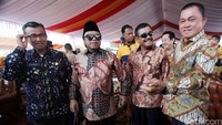 Sosialisasi Empat Pilar juga dihadiri oleh Bupati Solok Gusmal (kiri) dan Pangdam Bukit Barisan Mayjen TNI Pusung (kanan).