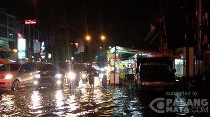 Malam Minggu di Jakarta, Sejumlah Ruas Jalan Macet
