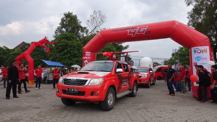 Unduh 680 Koleksi Gambar Elang Mendarat Terbaru HD