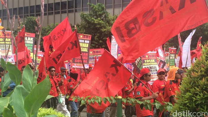 Ini Pengalihan Arus TransJ Koridor 1 Imbas dari Pergerakan Buruh ke GBK