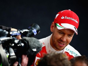 Giliran Vettel Catat Waktu Tercepat