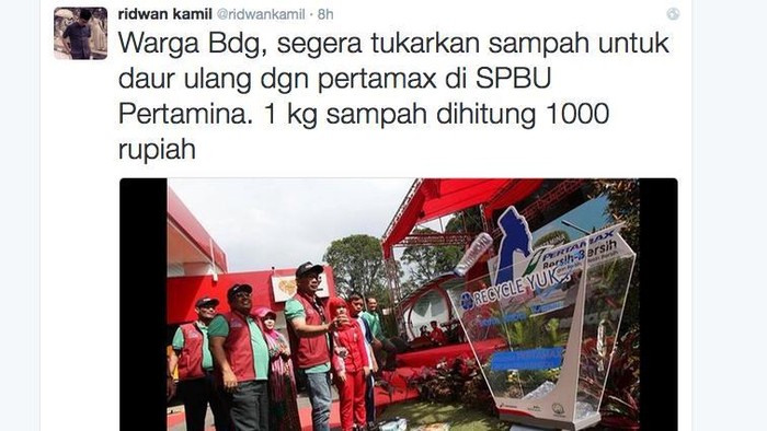 Warga Bandung Bisa Tukar Sampah Kertas dengan Pertamax di SPBU