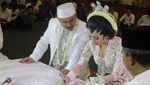 Ratu Felisha dan Ari Pujianto Resmi Menikah
