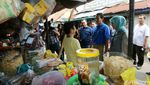 Sandiaga Uno Blusukan di Pasar Kebon Pala