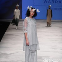 Happa for Wardah Co[l]ordination. Indonesia Fashion Week 2016 at Jakarta Convention Center. Senayan. Jakarta. [Foto: Mohammad Abduh/Wolipop]