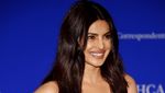 Kecantikan Priyanka Chopra di Gedung Putih Curi Perhatian