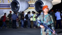 10 WNI tersebut akan menjalani tes kesehatan dan akan diserahkan ke keluarga usai menjalani tes kesehatan.