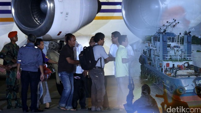 Ramai-ramai Membantah Uang Tebusan untuk Abu Sayyaf