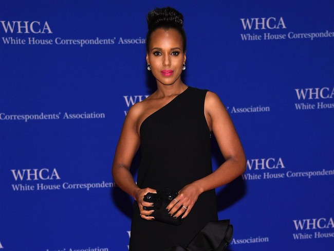 WASHINGTON, DC - APRIL 30:  Actress Kerry Washington attends the 102nd White House Correspondents Association Dinner on April 30, 2016 in Washington, DC.  (Photo by Larry Busacca/Getty Images)