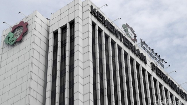 Pengusaha Ingatkan Jokowi Pangkas Harga Gas Industri