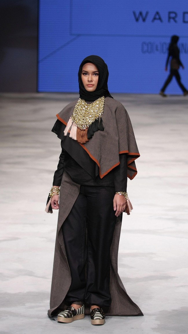 Zaskia Sungkar for Wardah Co[l]ordination. Indonesia Fashion Week 2016 at Jakarta Convention Center. Senayan. Jakarta. [Foto: Mohammad Abduh/Wolipop]