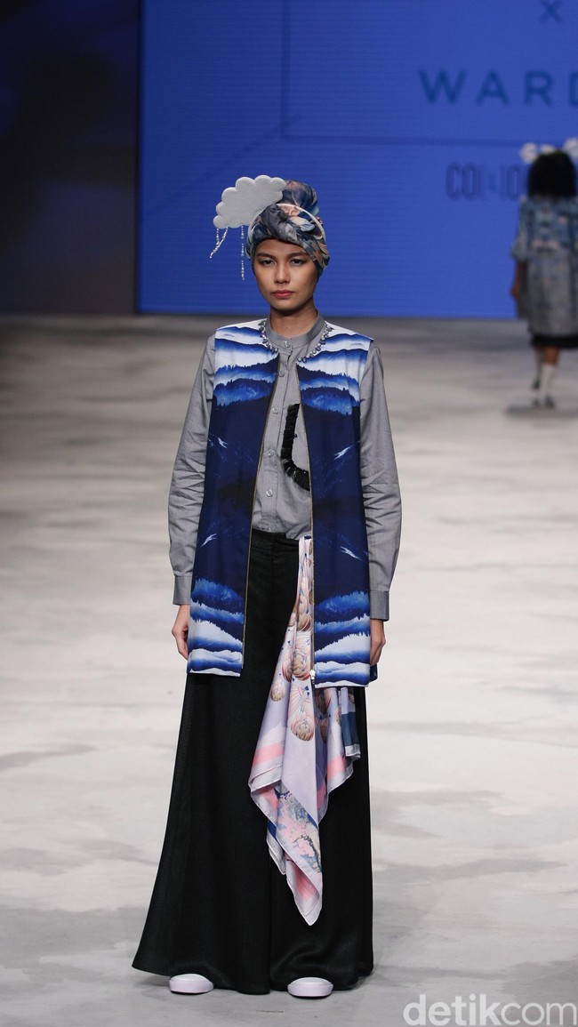 Happa for Wardah Co[l]ordination. Indonesia Fashion Week 2016 at Jakarta Convention Center. Senayan. Jakarta. [Foto: Mohammad Abduh/Wolipop]