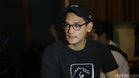 Tajuk SIDES dipilih karena sesuai dengan nama album terbarunya yang segera rilis.