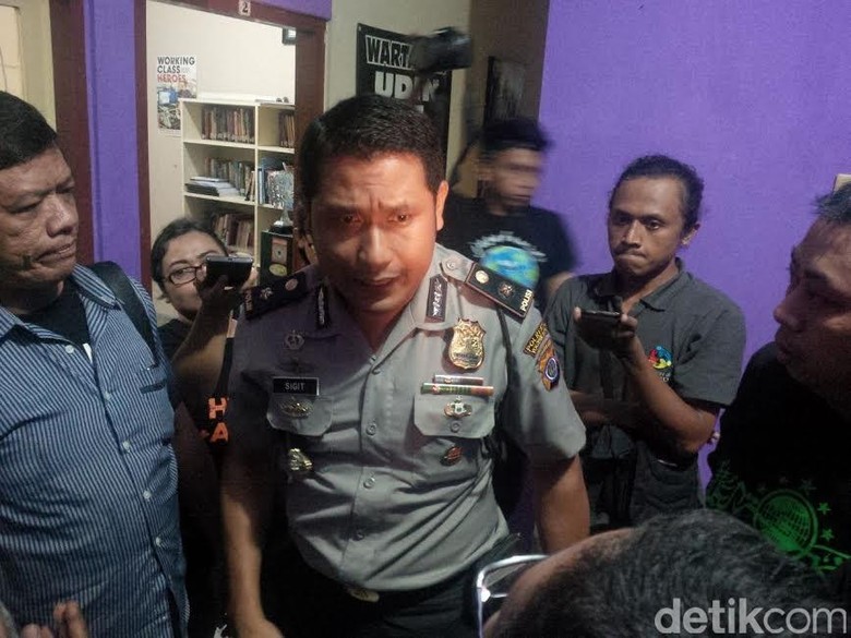 Acara Pemutaran Film Pulau Buru Tanah Air Beta di AJI Yogya Dibubarkan Polisi Acara Pemutaran Film Pulau Buru Tanah Air Beta di AJI Yogya Dibubarkan Polisi