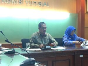 KY Terima 1060 Laporan dari Januari hingga April 2016