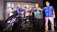 Motor listrik Gesits diperkenalkan di Gedung Riset Mobil Listrik ITS, Surabaya, Selasa (3/5/2016). Menristek Dikti Muhammad Nasir hadir dalam acara tersebut. (Ist/Garansindo).