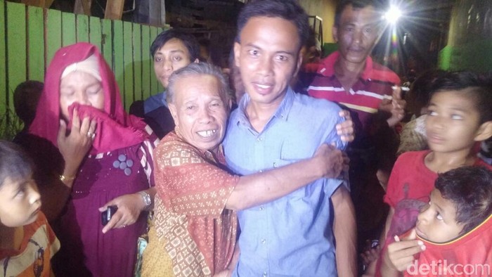 Warga Gelar Pengajian Sambut Kedatangan Rinaldi