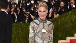 Parade Busana Seksi dan Futuristik di Met Gala 2016 (2)