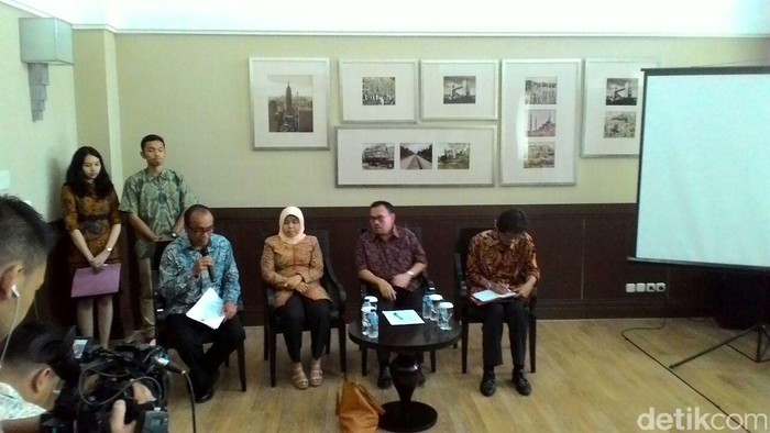 Sudirman Said Kirim 122 Pemuda ke Daerah Terpencil yang Belum Ada Listrik