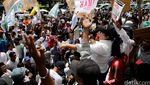 Aksi Tolak Relokasi Warga Luar Batang
