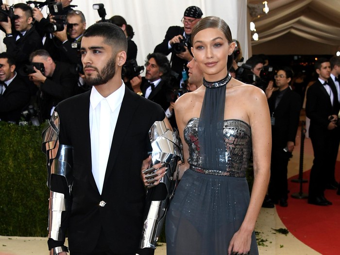 Dikabarkan Putus Gigi Hadid Masih Panggil Zayn Malik Pacar 