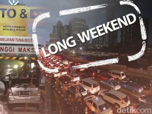 Antrean Kendaraan di Gerbang Tol Cikarang Utama Arah Jakarta Mencapai 3 Km