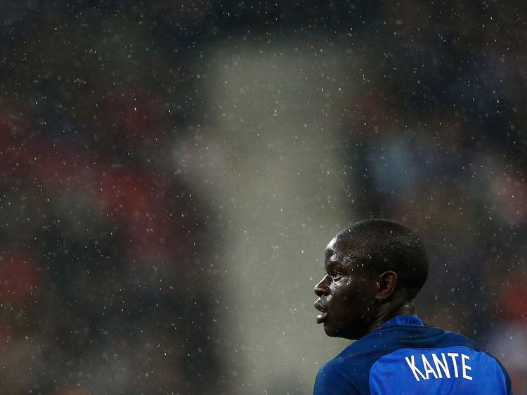 Tak Ada Senyum Khas NGolo Kante di Piala Dunia Qatar