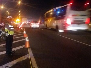 Tol Cikampek Arah Bandung di KM 57 Masih Macet
