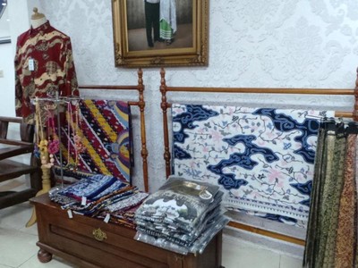 Ini Tempat Belanja Batik Khas Sunda di Bandung