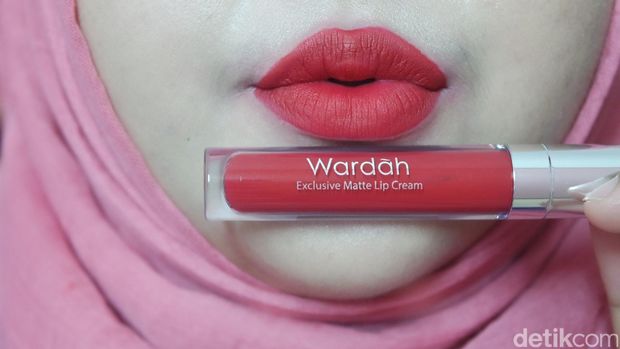 Product Review Lipstik Cair Terbaru Dari Wardah Yang Tahan Lama