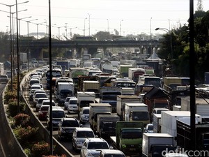 PII Bakal Jamin Pembangunan Jalan Tol Melayang Jakarta-Cikampek