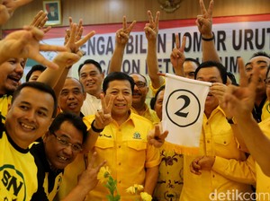 Timses Novanto Apresiasi Dukungan Belasan DPD I Golkar