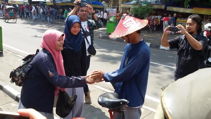 Belajar dari Aksi Simpatik Siswa SMA Yogya Rayakan Kelulusan Tanpa Coret-coret
