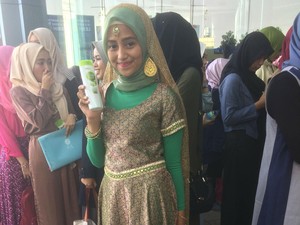 Berangkat Sejak Subuh, Penari India Ini Siap Ikut Sunsilk Hijab Hunt