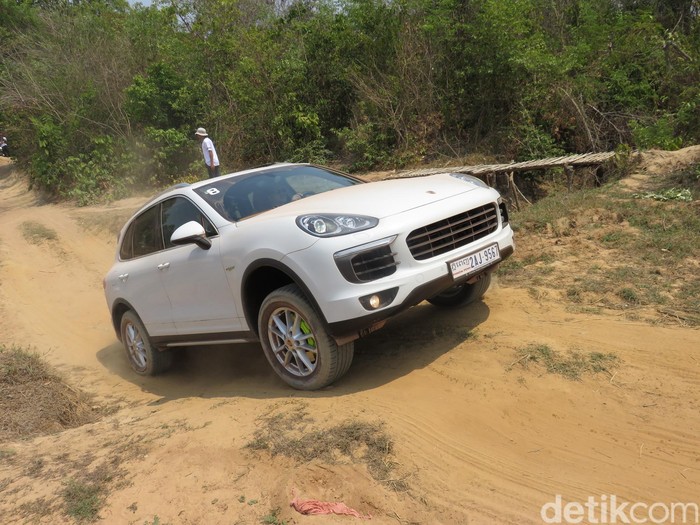 Mobil SUV Makin Diminati Warga Dunia