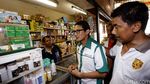 Sandiaga Uno Blusukan ke Pasar Tradisional Rawamangun