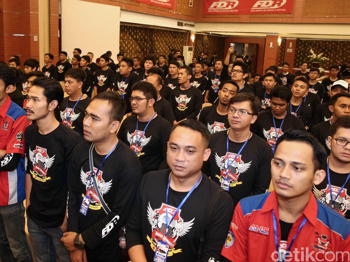 Ratusan Bikers Ikuti Jambore Nasional CBR di Kota Padang