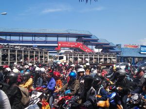 Arus Balik Long Weekend, Pelabuhan Ketapang dan Gilimanuk Padat