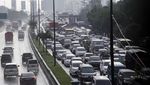 Tol TB Simatupang Mengular Panjang