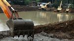 Cegah Banjir, Waduk Brigif Dinormalisasi