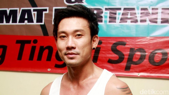 Denny Sumargo Belum Kena Demam Pokemon Go