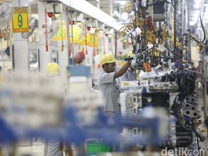 Bahan Baku Macet, Toyota Tutup Pabriknya